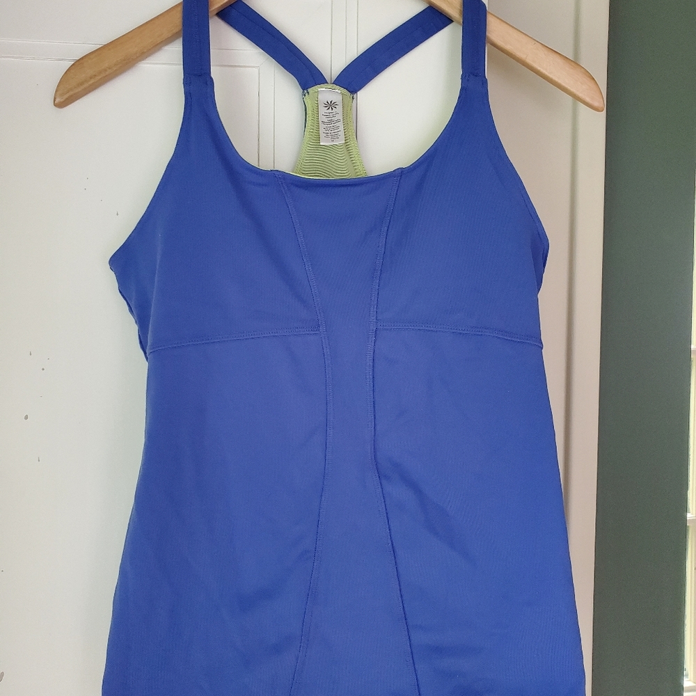 Athleta Tank Size Medium